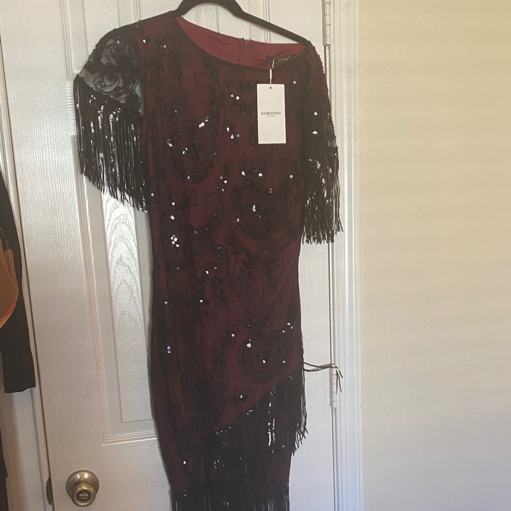 Stylish Asymmetrical Dress with Fringe Details